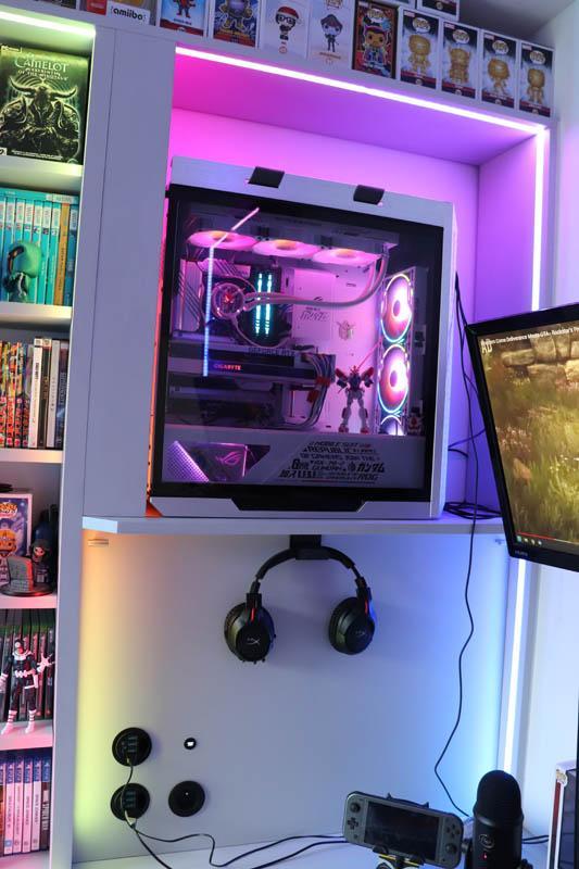 Conception et agencement de bibliothèque et de vitrine Clermont-Ferrand